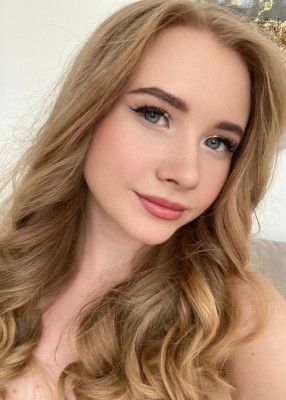 Проститутка Эвелина