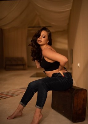 Проститутка Individually